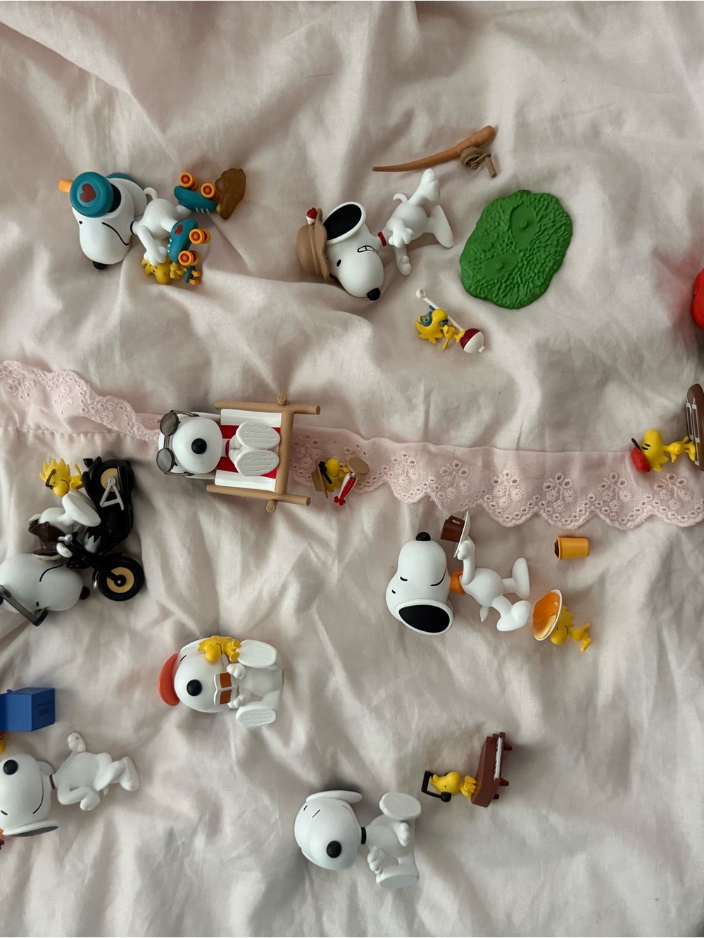 Peanuts Snoopy & Woodstock Mixed Mini Figures - PopMart